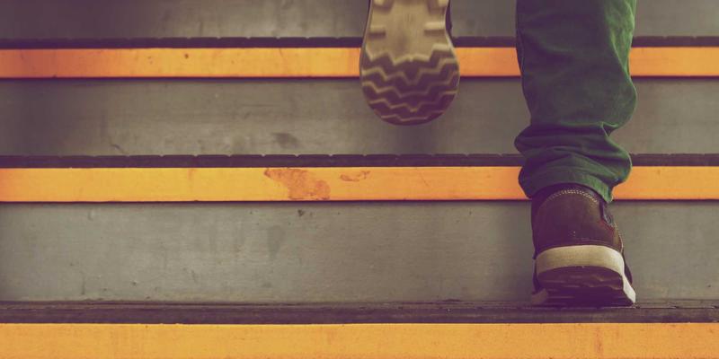 企业礼品定制指南：如何通过个性化礼物提升品牌价值与客户关系