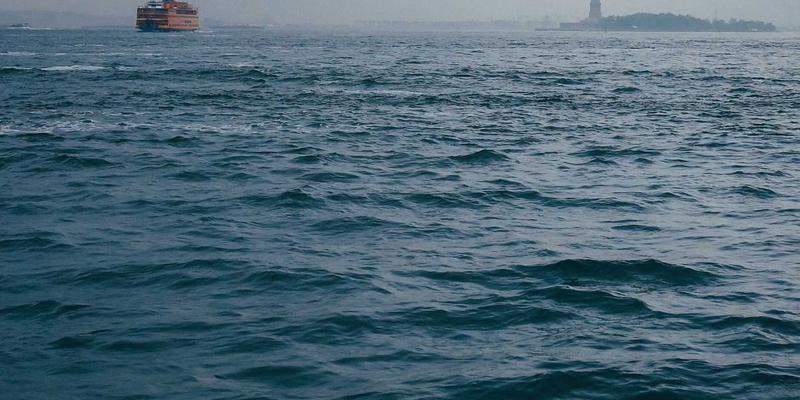 创意礼物新趋势：数字化转型中虚拟礼品与实体定制礼品的融合策略