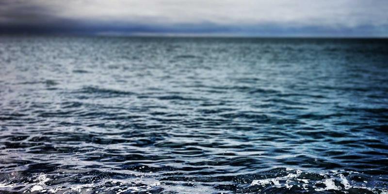 杰礼品定制指南：用创意礼物打造难忘情感连接