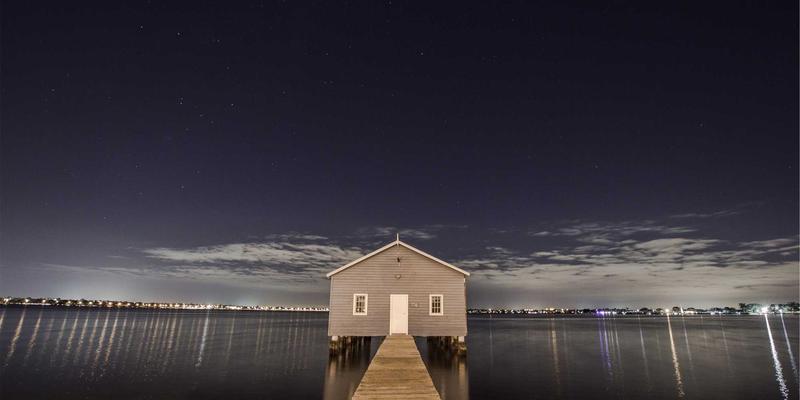 礼品定制入门指南：从个性化礼物到杰礼品的完美转化